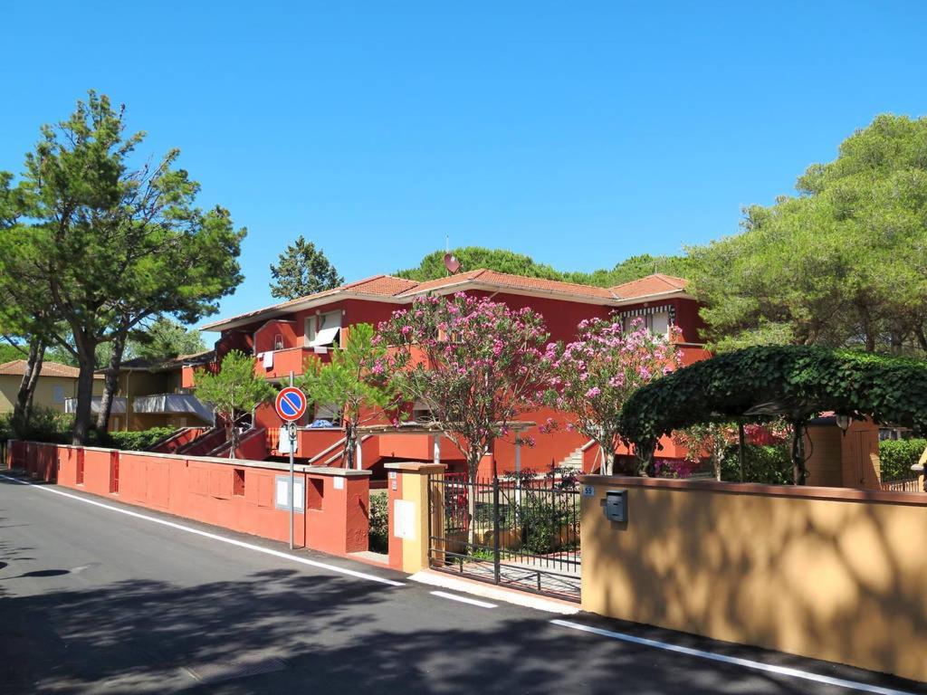 Appartamenti Campeggio Del Forte Marina Di Bibbona Exterior foto